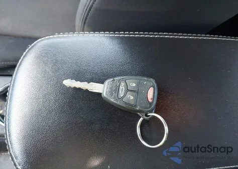 2013 Dodge Avenger Se V6 from USA, damaged, VIN 1C3CDZAG5DN572681